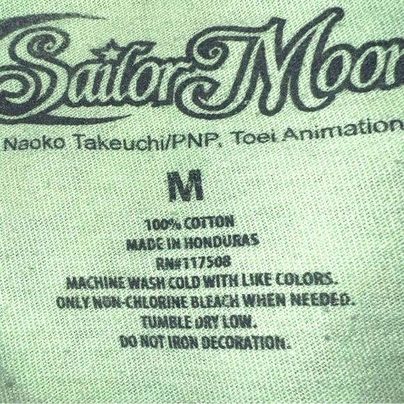 Sailor Moon green tee shirt with sailor moon on front! - Picture 8 of 8